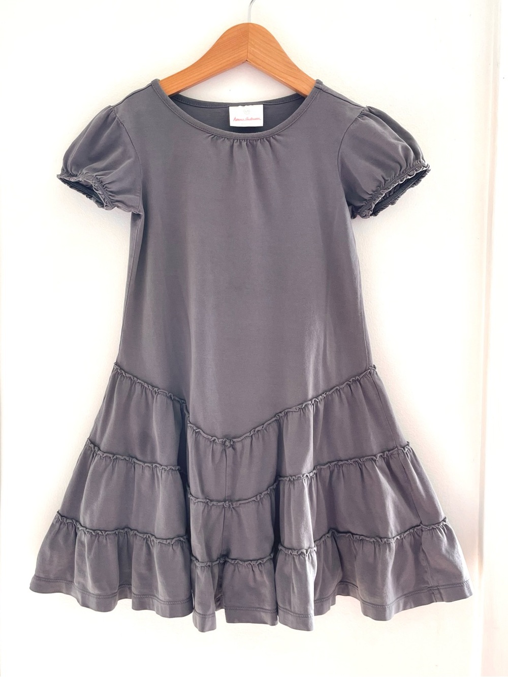 NEW Hanna Andersson Elegant Tiered Ruffle Dress, Warm Gray, Short Puff Sleeves